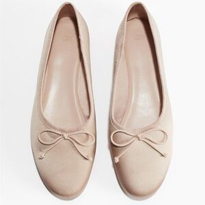 Brand new H&M powder pink satin ballet flats size 40